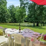 Holiday home Riverside Retreat
