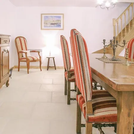 Riverside Retreat Holiday home *