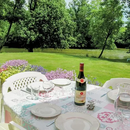 Riverside Retreat *