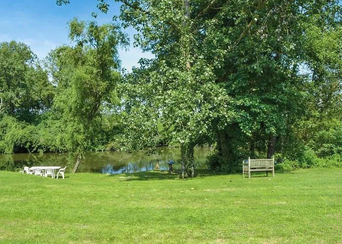 Riverside Retreat Дом отдыха