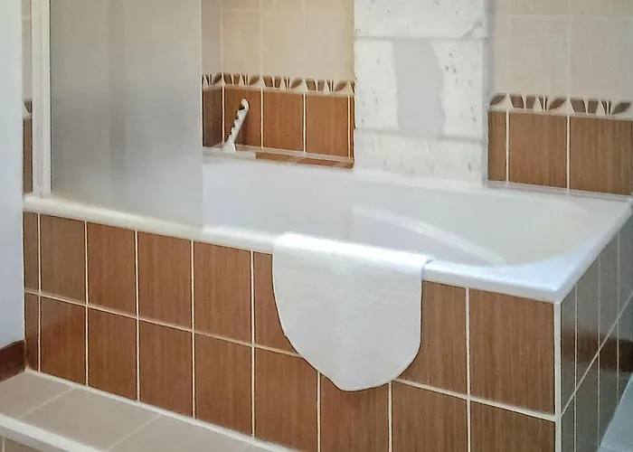 Дом отдыха Riverside Retreat La Barde